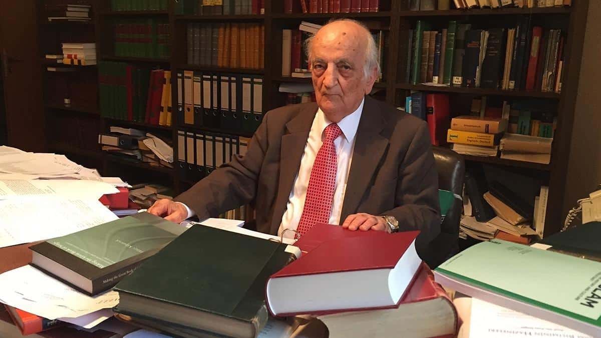 Distinguished historian Fuat Sezgin leaves a massive legacy behind