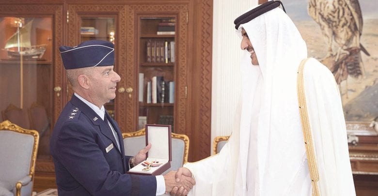 Amir discusses bilateral strategic relations with US commander Amir discusses bilateral strategic relations with US commander