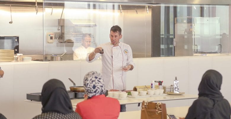 QNL hosts Andalusian live cooking event