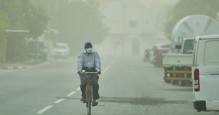 Sinus, allergies & asthma; Health ministry calls for avoiding direct exposure to dust Sinus, allergies & asthma; Health ministry calls for avoiding direct exposure to dust