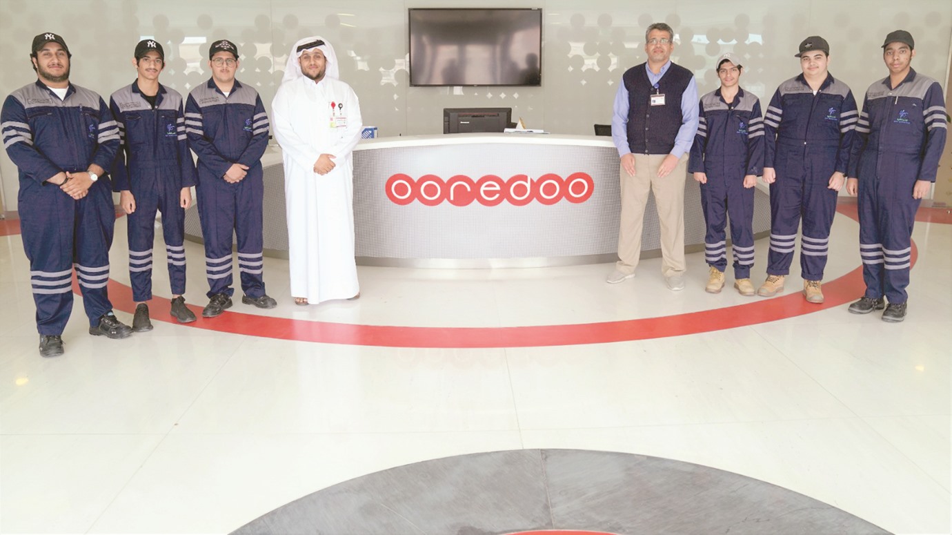 Ooredoo hosts Qatar Independent Technical School students at its Data Centre
