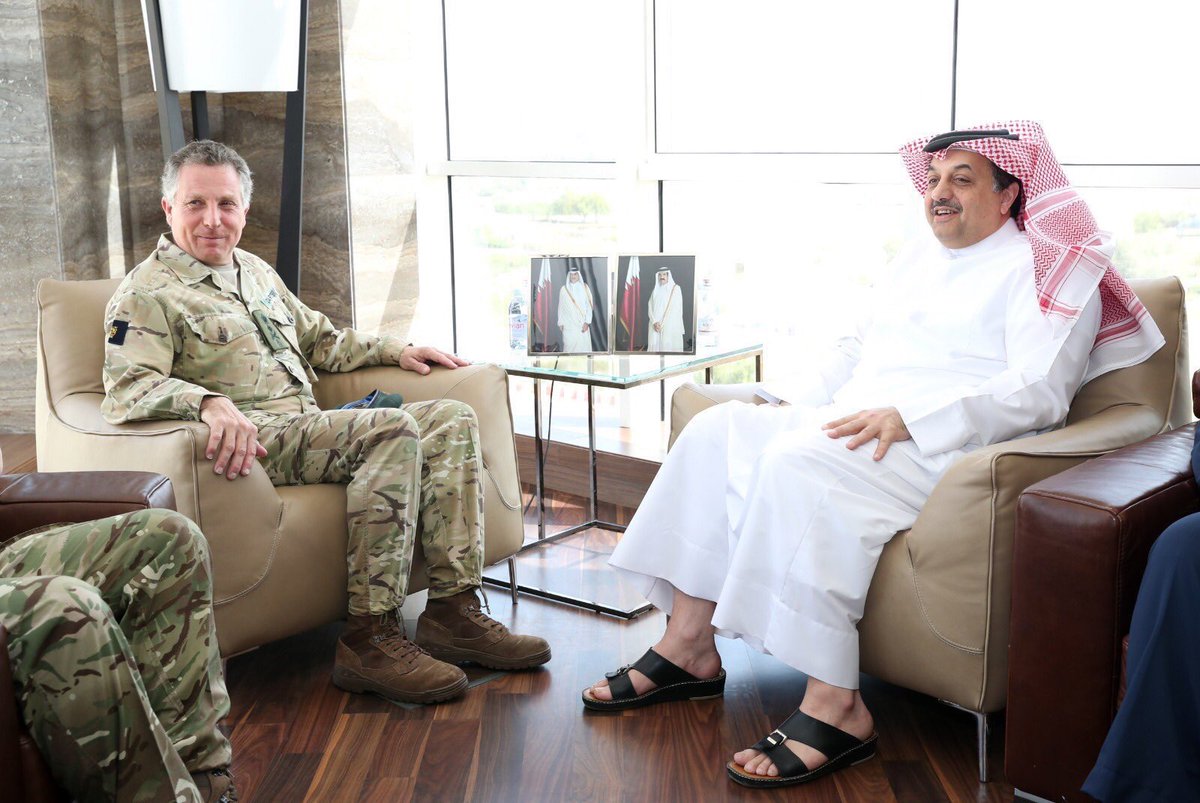 Qatar, Britain discuss defence cooperation