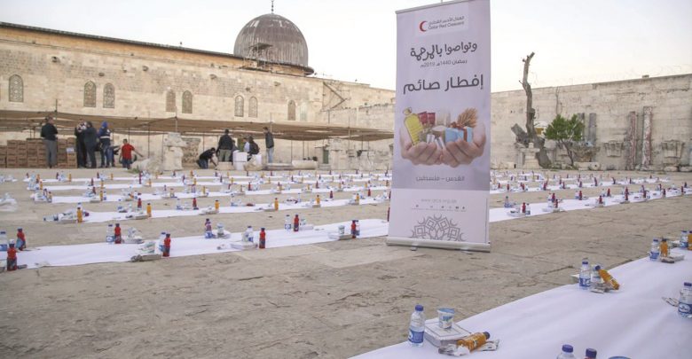 QRCS begins Iftar project for 22,000 persons in Al-Quds QRCS begins Iftar project for 22,000 persons in Al-Quds