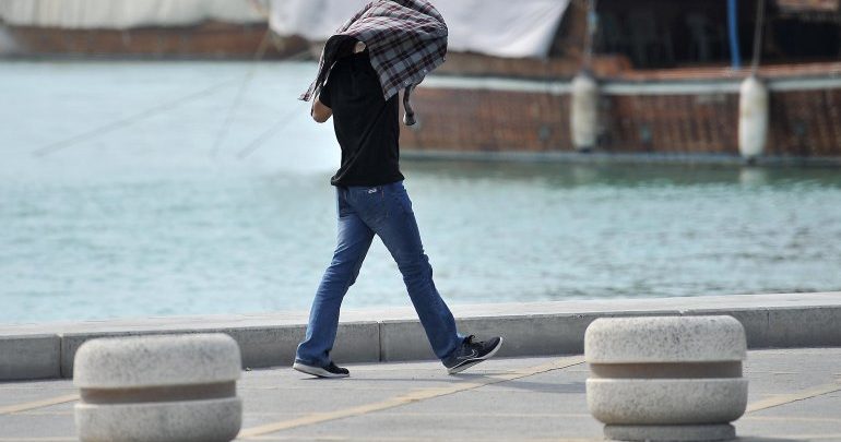 Qatar to witness noticeable rise in temperature for two days Qatar to witness noticeable rise in temperature for two days
