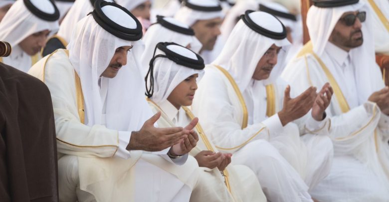 Amir performs Eid prayers, receives well-wishers Amir performs Eid prayers, receives well-wishers