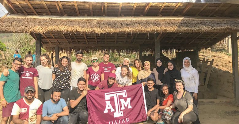 Texas A&M at Qatar students volunteer to build eco-bungalow Texas A&M at Qatar students volunteer to build eco-bungalow