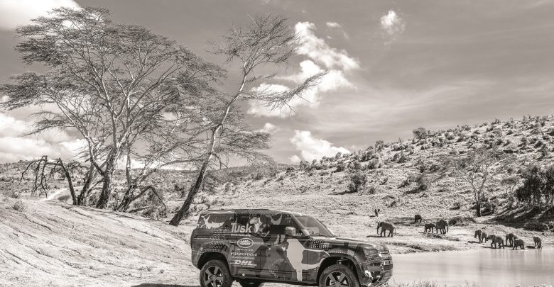 David Yarrow teams up with Land Rover to defend Kenya's lions David Yarrow teams up with Land Rover to defend Kenya's lions