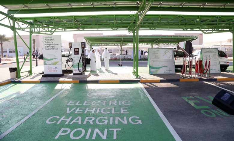 First solar-powered car charging station opens First solar-powered car charging station opens
