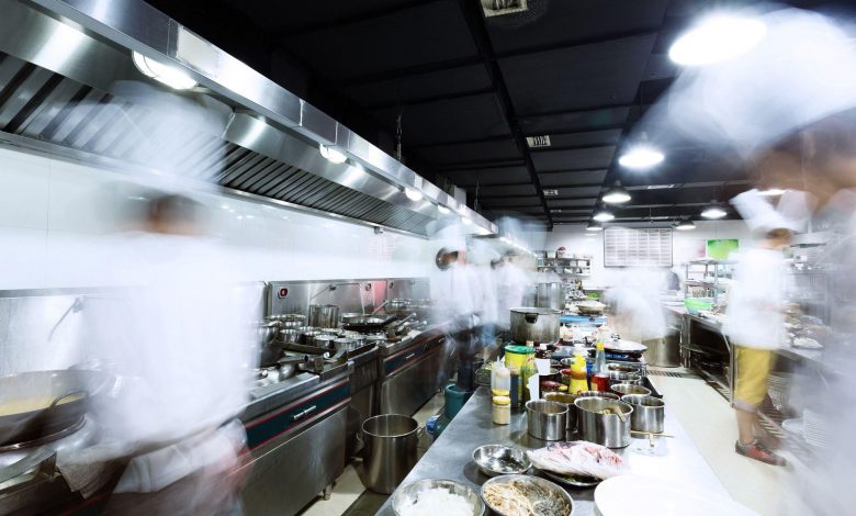 Doha Municipality closes 20 food outlets Doha Municipality closes 20 food outlets