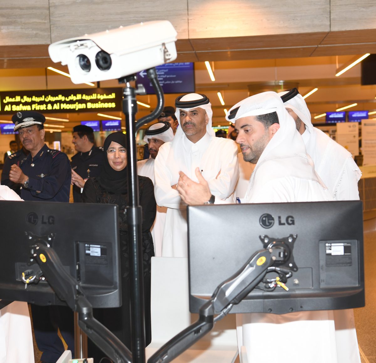 Prime Minister inspects Hamad International Airport procedures to combat Coronavirus