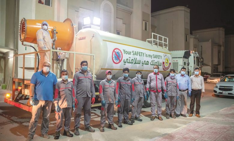 Ezdan Real Estate and Municipality of Al Wakra team up for sanitisation drive Ezdan Real Estate and Municipality of Al Wakra team up for sanitisation drive