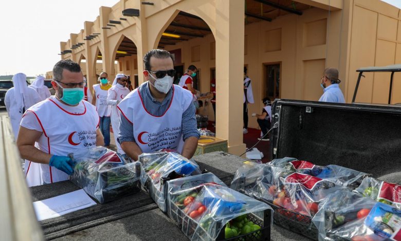 QRCS volunteers actively engage in coronavirus control efforts QRCS volunteers actively engage in coronavirus control efforts