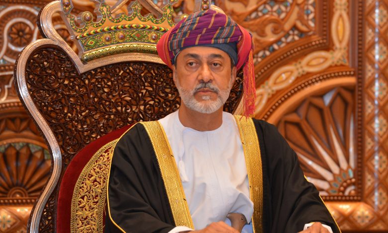 Sultan of Oman meets Qatar's Foreign Minister Sultan of Oman meets Qatar's Foreign Minister