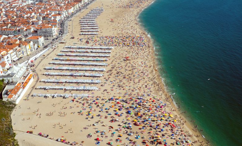 City launches app to stop crowding at beaches City launches app to stop crowding at beaches