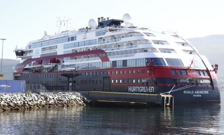 Covid-19 epidemic has spread aboard a Norwegian cruise ship Covid-19 epidemic has spread aboard a Norwegian cruise ship