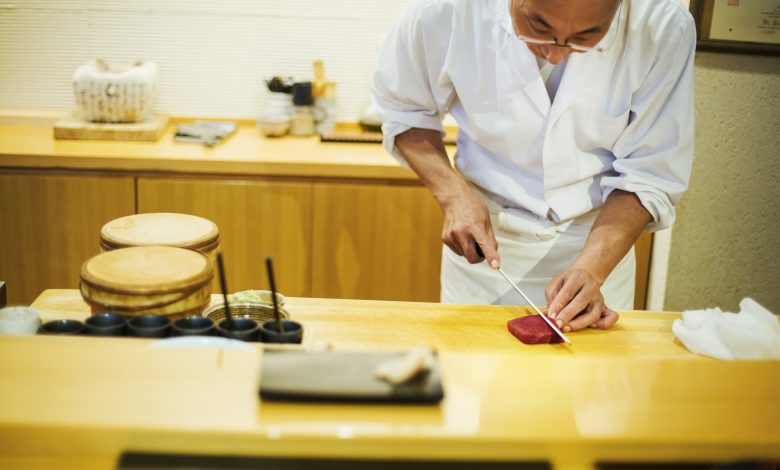 A sushi restaurant in Japan uses bodybuilders to deliver orders A sushi restaurant in Japan uses bodybuilders to deliver orders