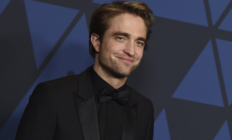 Pattinson resumes ‘The Batman’ shoot after recovering from COVID-19 Pattinson resumes ‘The Batman’ shoot after recovering from COVID-19