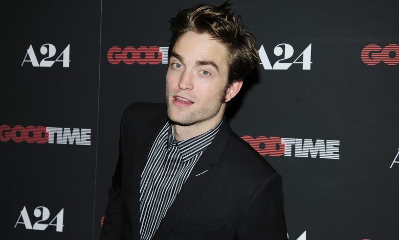 'Batman' filming halted after Pattinson reportedly falls ill with COVID-19 'Batman' filming halted after Pattinson reportedly falls ill with COVID-19