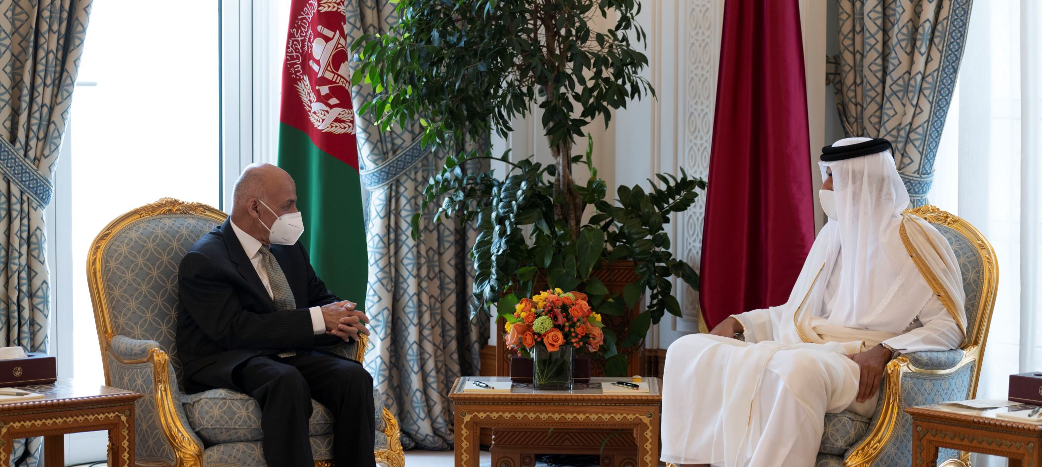 Amir and Afghan President Hold Official Talks