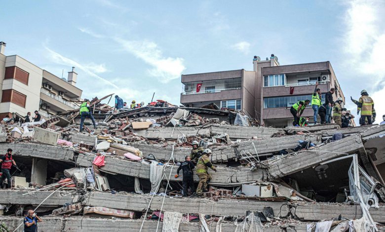 Qatari Newspapers Commend Qatar's Solidarity with Turkey after Izmir Earthquake Qatari Newspapers Commend Qatar's Solidarity with Turkey after Izmir Earthquake