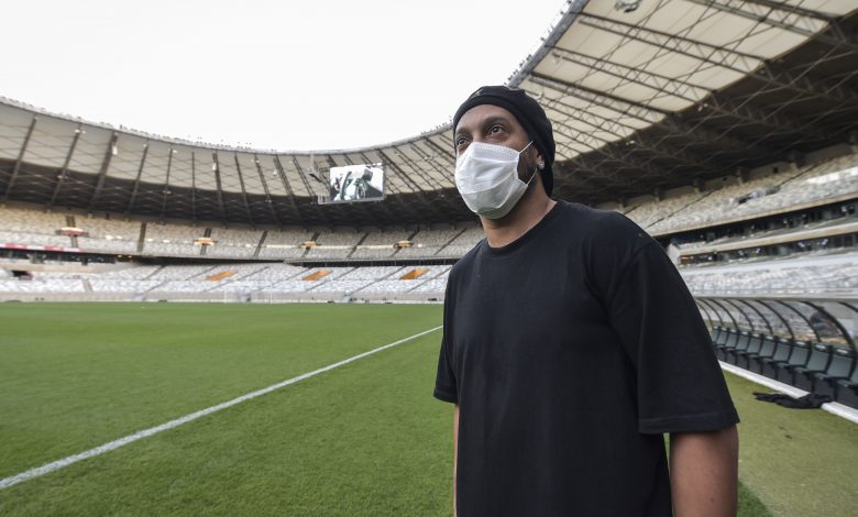Ronaldinho tested positive for Coronavirus Ronaldinho tested positive for Coronavirus