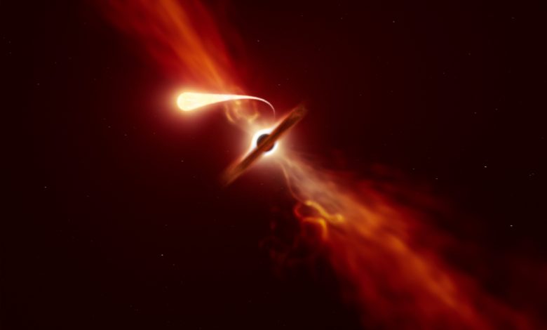 Telescopes capture supermassive black hole devouring star Telescopes capture supermassive black hole devouring star