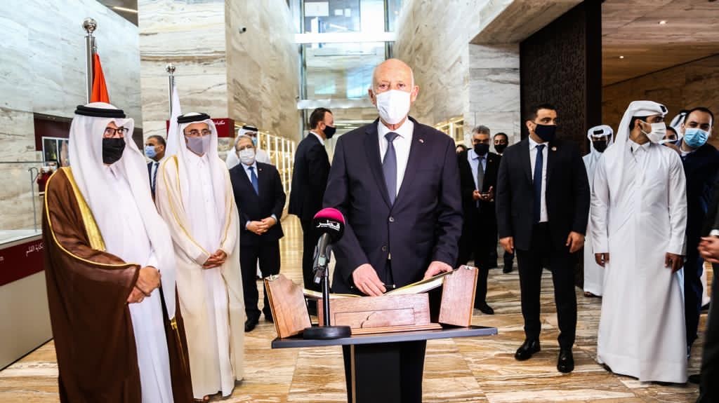 Tunisian President Praises Qatar National Library's Collections