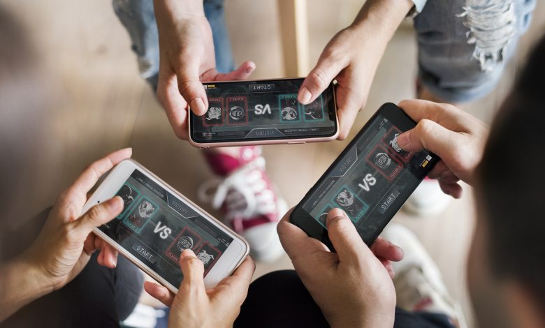 Tencent games removed from Huawei app store over revenue dispute-source Tencent games removed from Huawei app store over revenue dispute-source