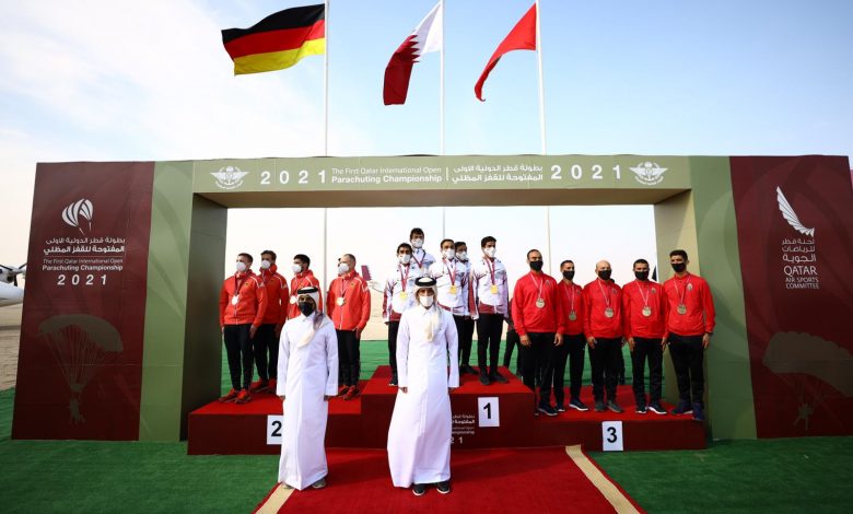 Chairman of Qatar Air Sports Committee Praises Success of Parachuting Championship Chairman of Qatar Air Sports Committee Praises Success of Parachuting Championship