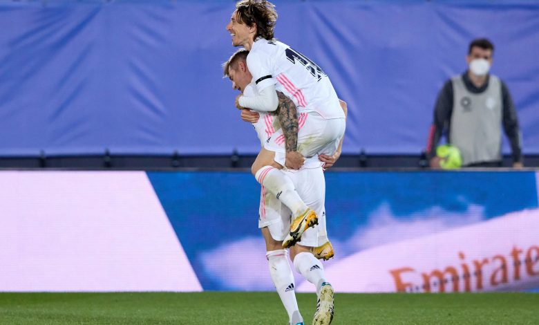 Soccer-Real frustrate Liverpool to move into last four Soccer-Real frustrate Liverpool to move into last four