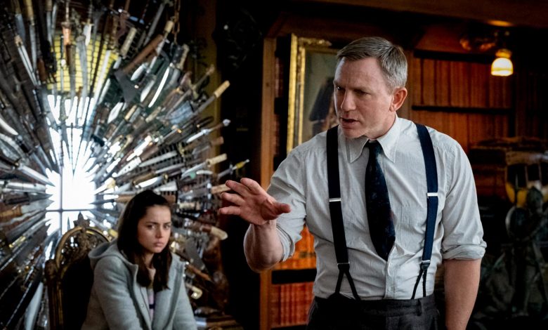 Daniel Craig signs up for more 'Knives Out' Daniel Craig signs up for more 'Knives Out'