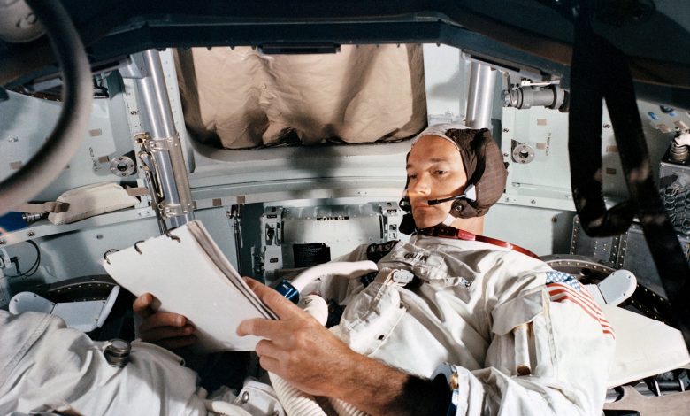 American astronaut Michael Collins of Apollo 11 fame dies at 90 American astronaut Michael Collins of Apollo 11 fame dies at 90