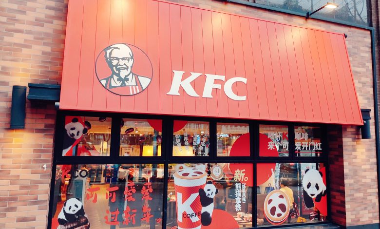 Five Chinese students jailed for swindling free meals Five Chinese students jailed for swindling free meals