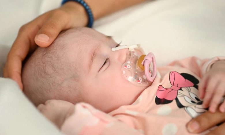 Two-month-old Spanish baby saved by pioneering heart transplant Two-month-old Spanish baby saved by pioneering heart transplant