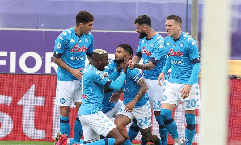 Napoli tighten grip on top-four spot with Fiorentina win Napoli tighten grip on top-four spot with Fiorentina win