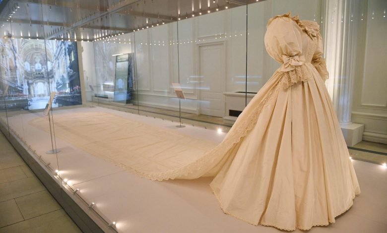 Princess Diana's iconic wedding dress on display in London Princess Diana's iconic wedding dress on display in London