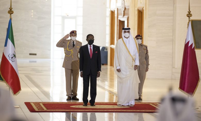 Amir Holds Talks with President of Equatorial Guinea Amir Holds Talks with President of Equatorial Guinea