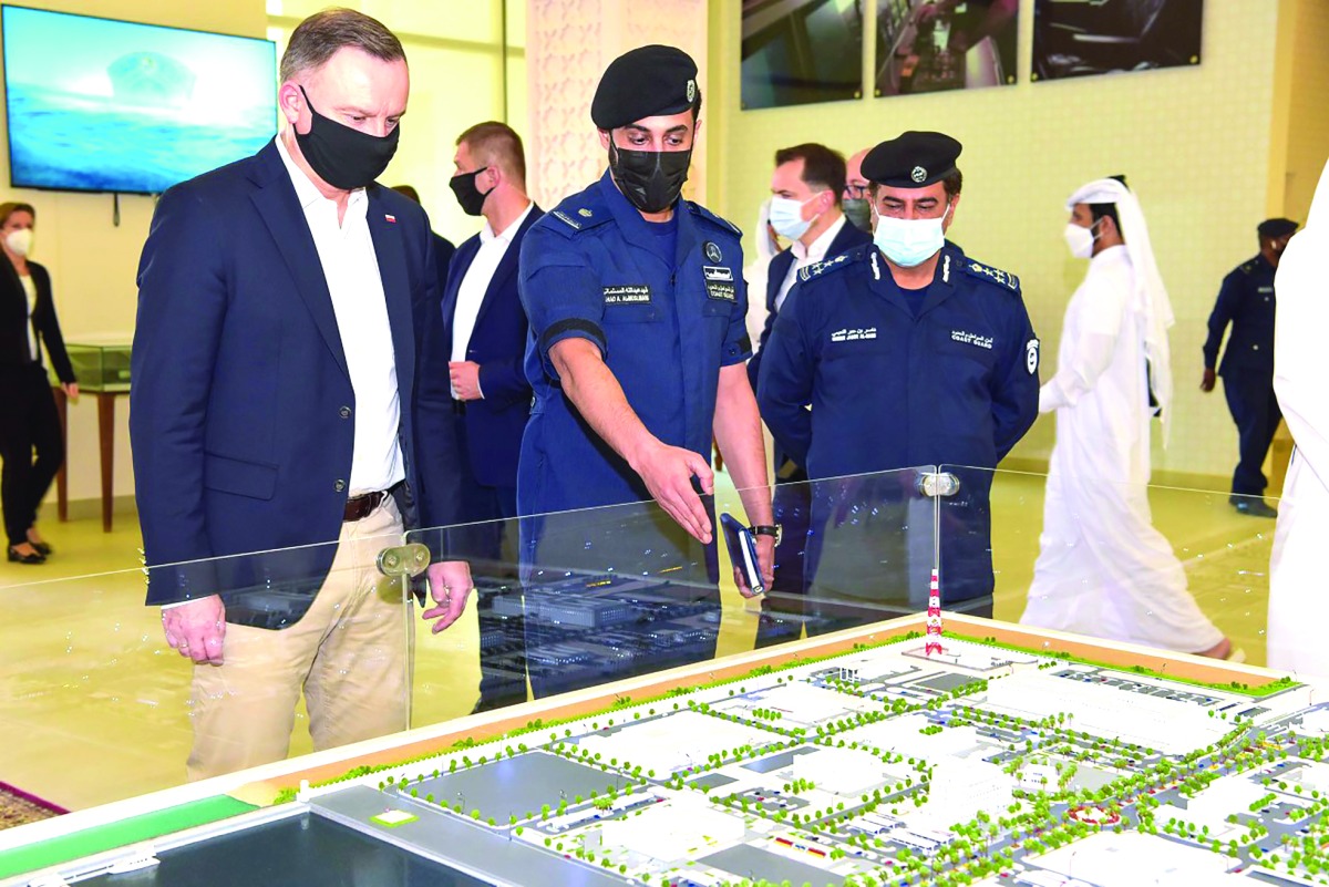 Polish President Visits Al-Daayen Naval Base, National Command Centre