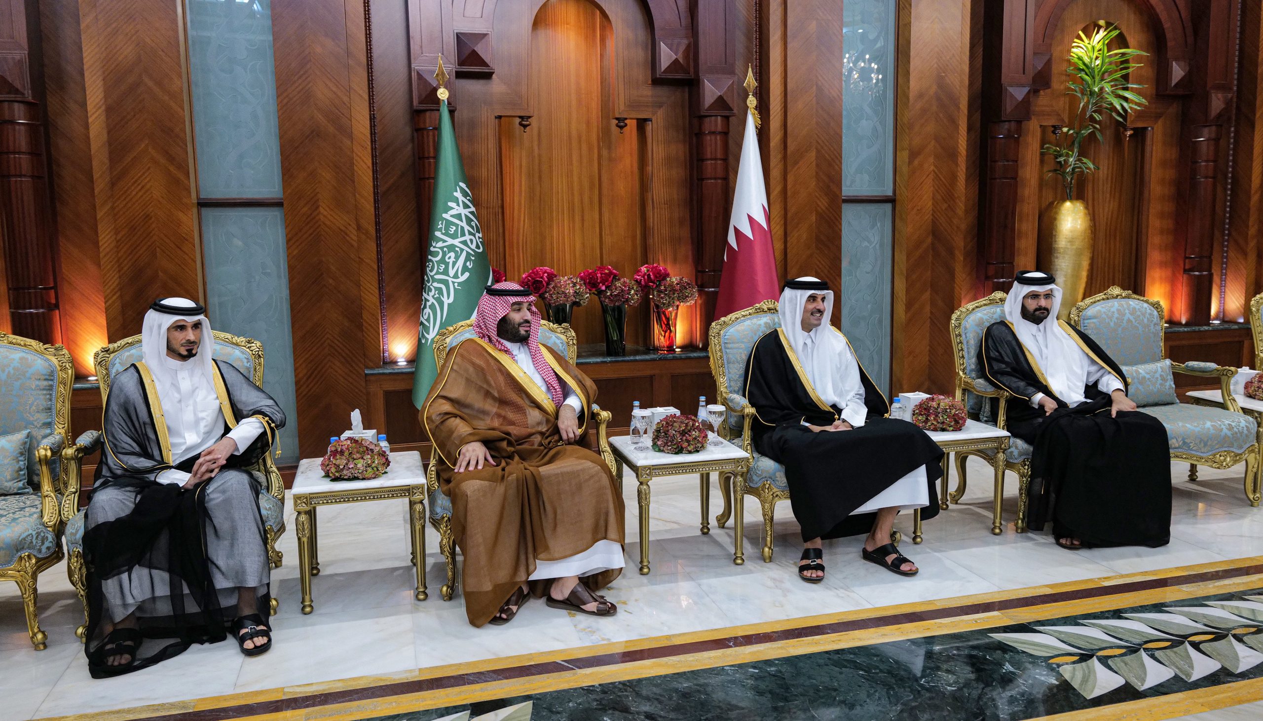 Amir, Saudi Arabia's Crown Prince Discuss Enhancing Brotherly Ties