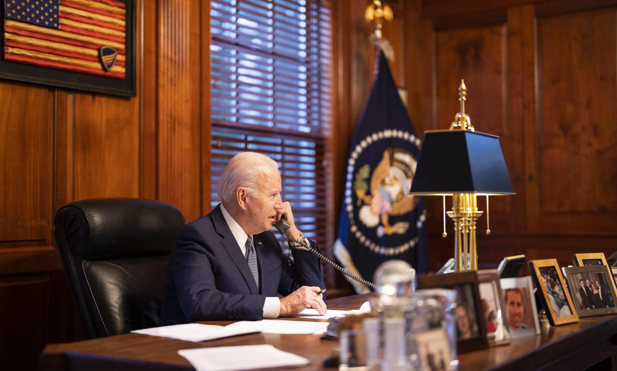 Biden, Putin call ends amid escalating Russia-Ukraine crisis
