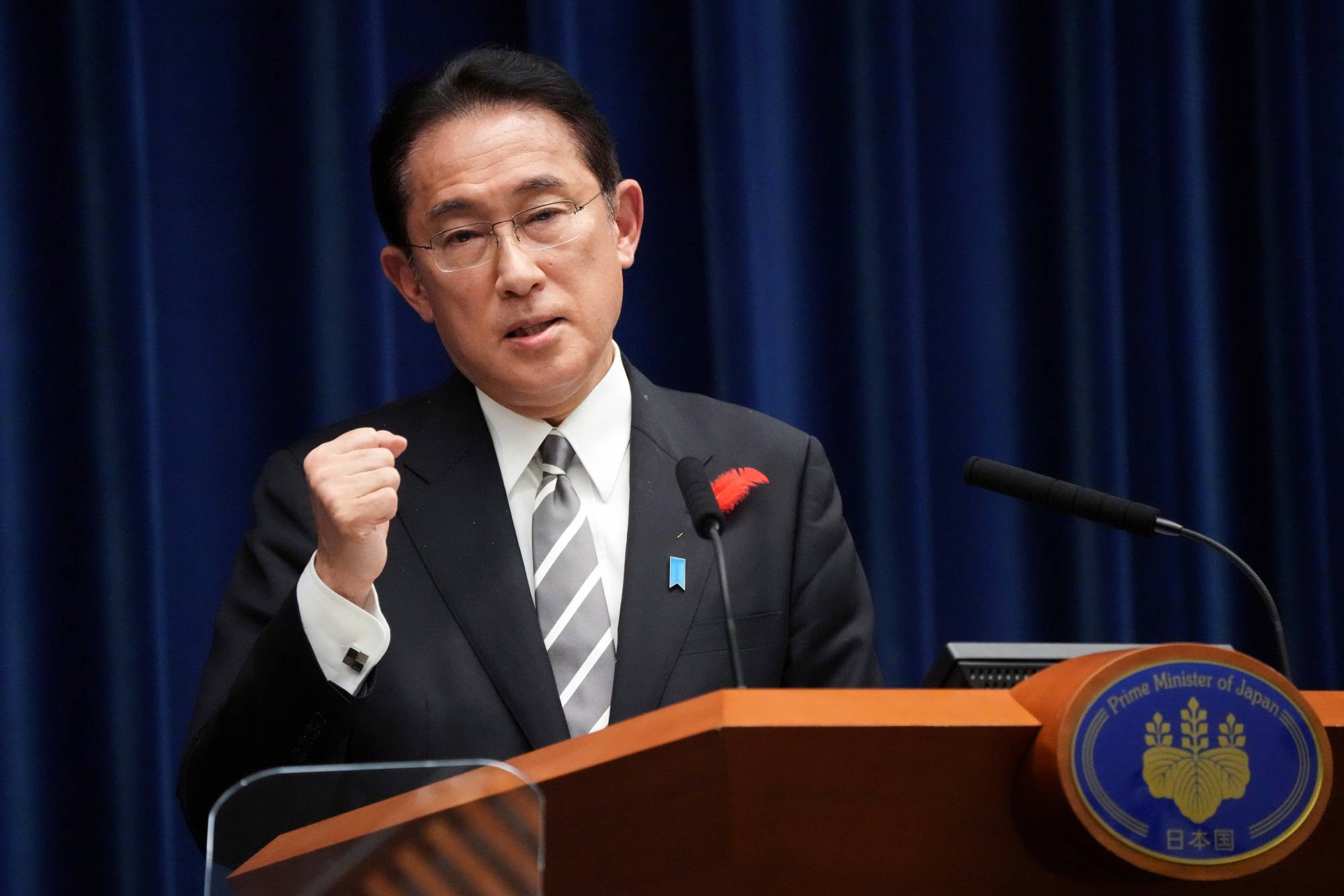Japan Prime Minister: No Malfunction in Nuclear Plants Due to Earthquake