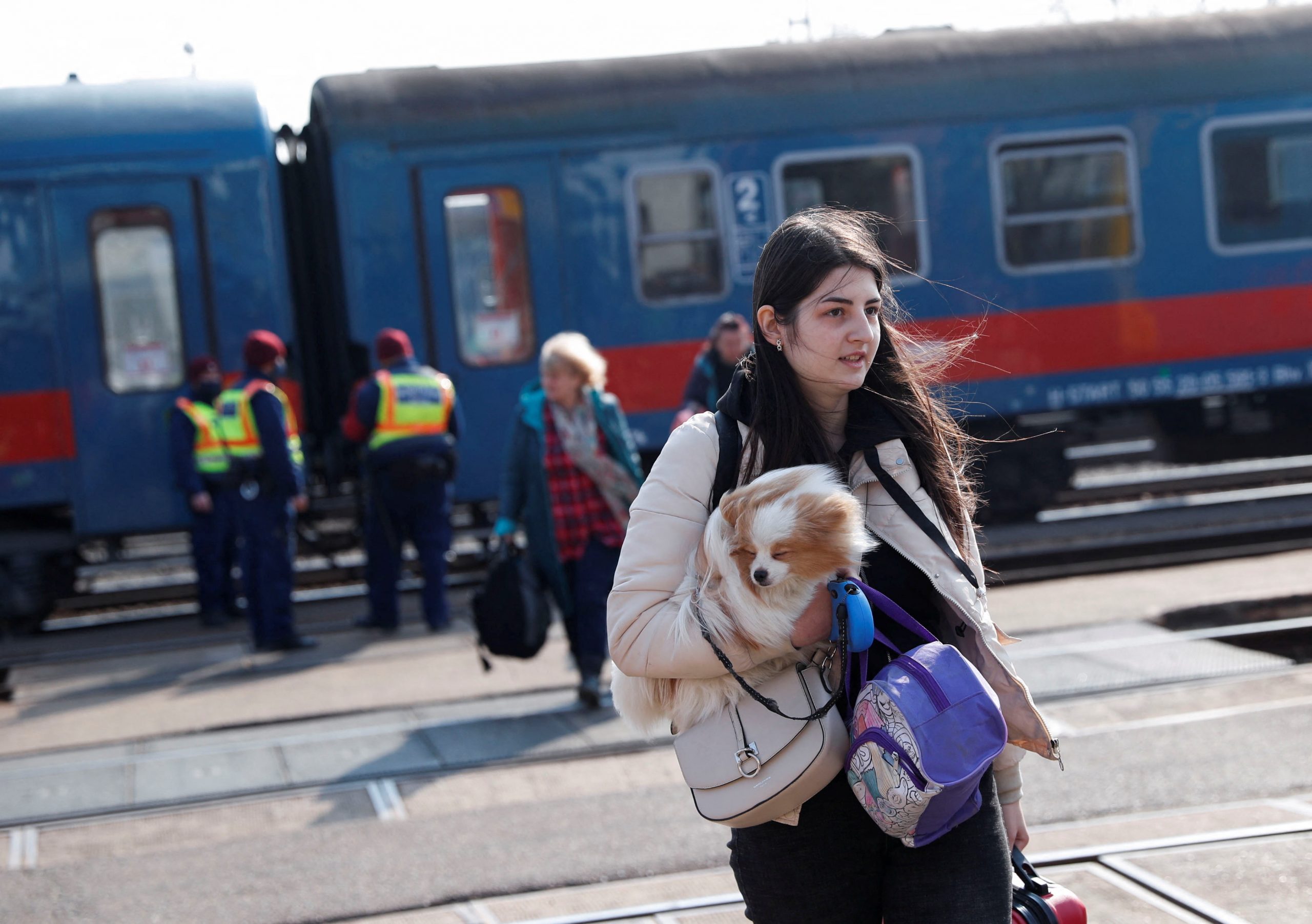 UNHCR Says People who Fled Ukraine Exceeded 4.5 Million