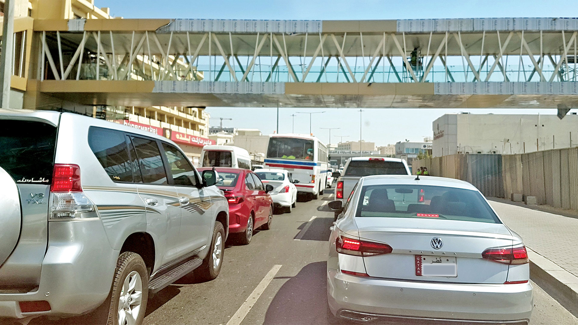 Urgent solutions are required to reduce the traffic on Al-Khaleej Street